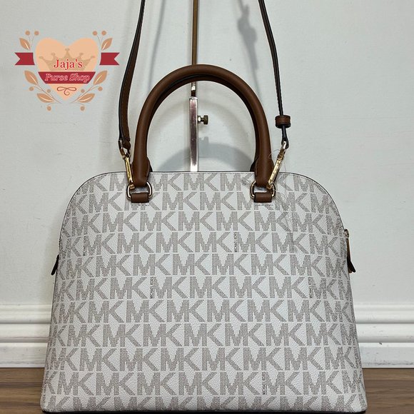 🤍Michael Kors Saffiano Leather Satchel & Xbody Purse🤍 - Picture 3 of 17